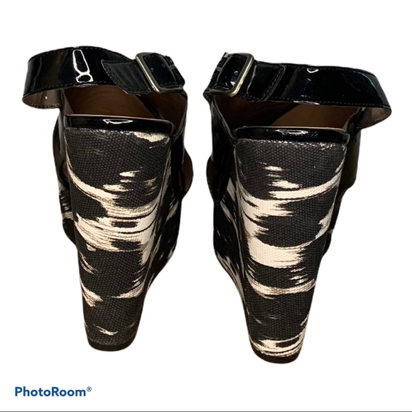 BCBGeneration Size 9 “Imana” Black Patent Wedge - Picture 2 of 7